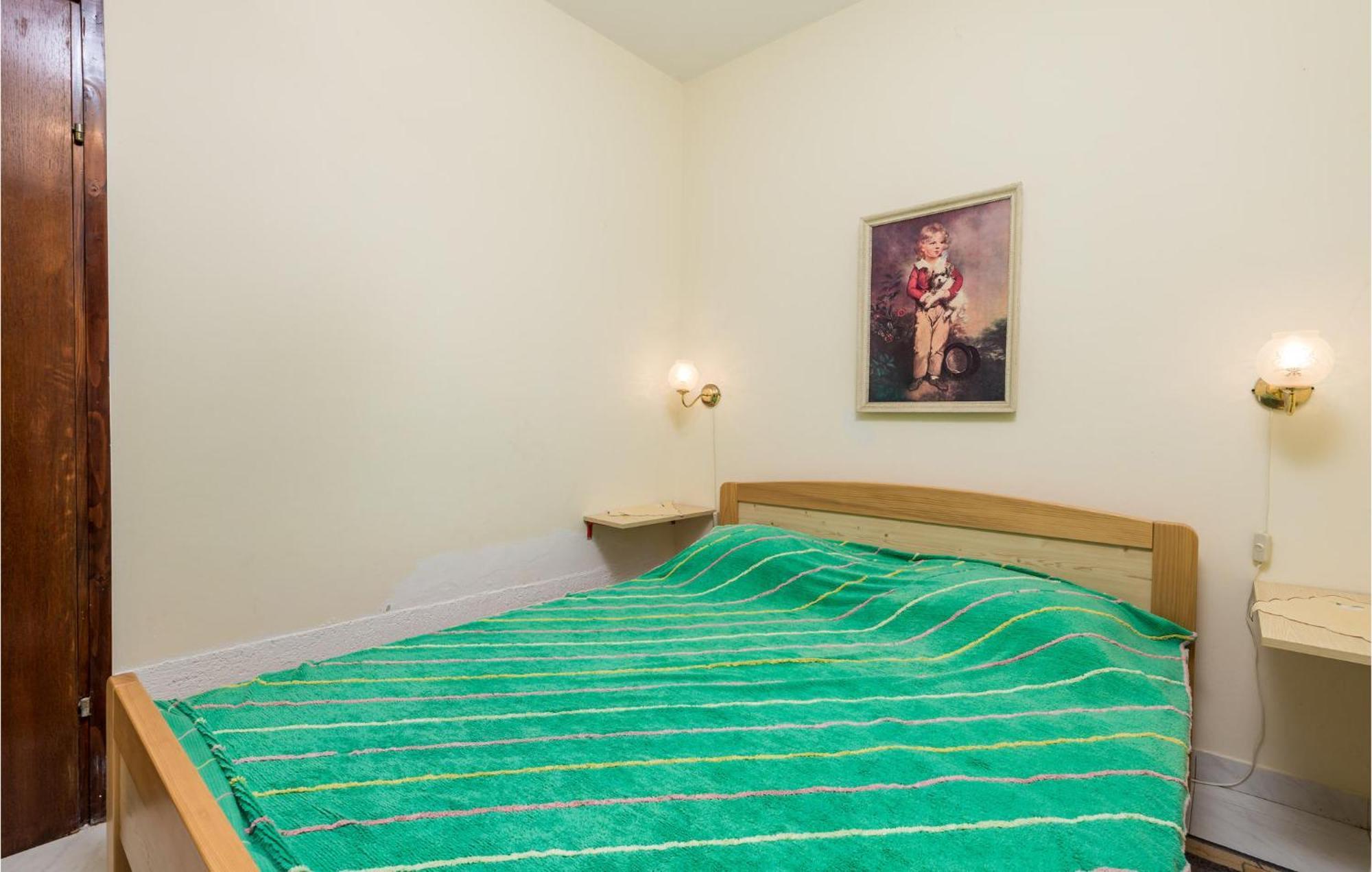 2 Bedroom Nice Apartment In Jablanac Εξωτερικό φωτογραφία