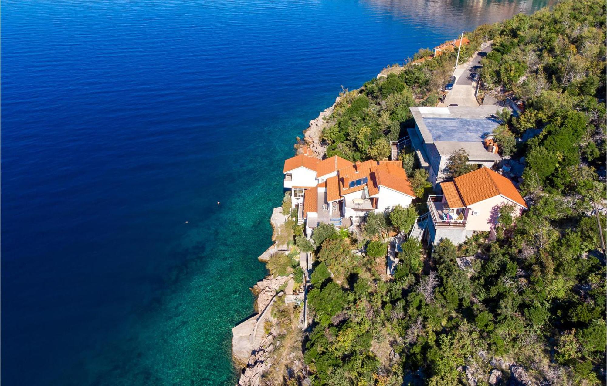 2 Bedroom Nice Apartment In Jablanac Εξωτερικό φωτογραφία